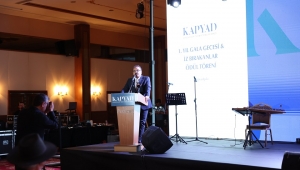 KAPYAD BİRİNCİ YILDÖNÜMÜ GALASI VE 'İZ BIRAKANLAR' ÖDÜL TÖRENİ GERÇEKLEŞTİ