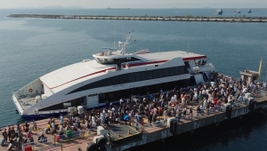  Bayramda Deniz Yolu Öne Çıktı***İstanbullular Bayramda Deniz Ulaşımını Tercih Etti***Bayram Yoğunluğunda Çözüm: İDO