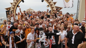 Acun Ilıcalı, Hull City Taraftarlarıyla Corendon Hydros Club Kemer’de Buluştu!