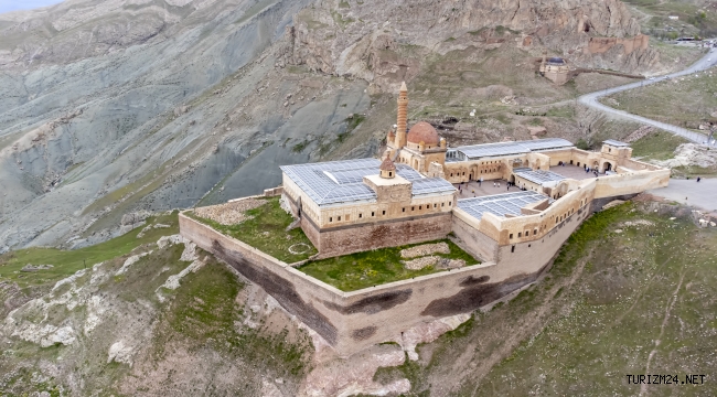 Ağrı Turizmde Yeni Zirveye Tırmanıyor Doğa, Spor ve Şifa Rotası Güçleniyor