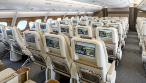 Emirates'in 5 milyar dolarlık dönüşüm programında önemli eşik: 100 uçak tamamen yenilendi