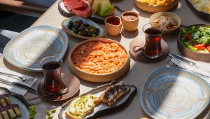 HuQQabaz’da Yaz Menüsü, Günün Her Anını Lezzetli Bir Deneyime Taşıyor