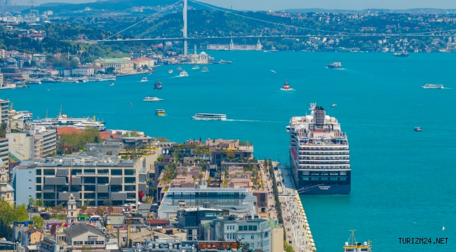 KRUVAZİYER TURİZMİNİN YENİ MERKEZİ İSTANBUL