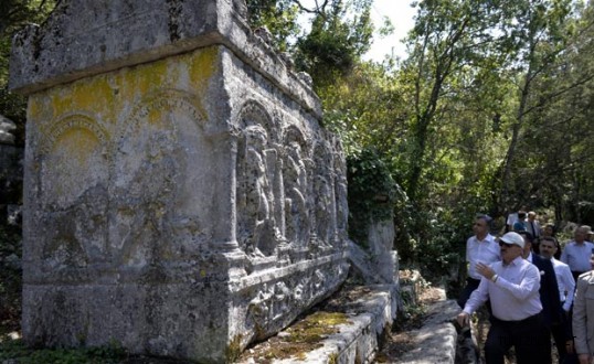 Antalya’nın antik kentleri için hummalı çalışmalarla turizm projeleri