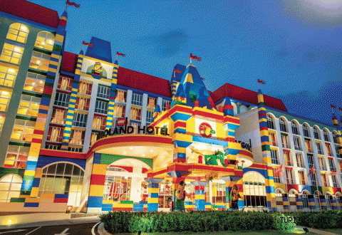 Emirates ile Dubai Parks and Resorts iş birliğine başladı