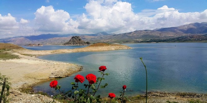 FEST Travel 'den Örnek Davranış Arkeolojiye Destek