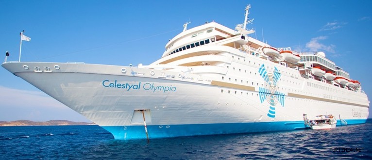 M/S Celestyal Olympia, Kuşadası 'na demir attı