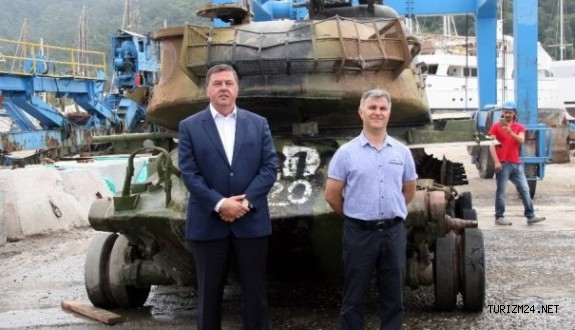 Savaş tankı turizm için denize batırılacak
