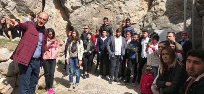 Turizm öğrencileri Alacahöyük 'ü tanıdı
